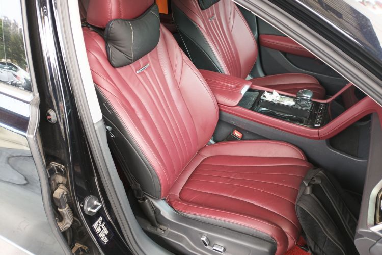 红旗H5 2024款 2.0T 自动智联旗畅版局部细节41