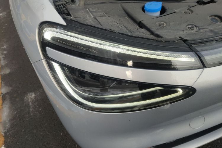 东风纳米 纳米01 2024款 焕新版 330 Plus智+车身外观8