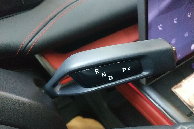 小米汽车 小米SU7 2024款 后驱长续航智驾版中控内饰18