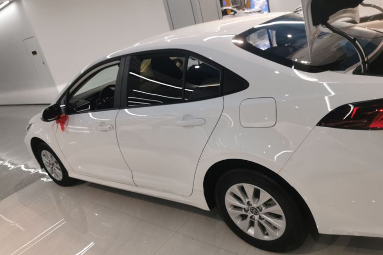 丰田 卡罗拉 2023款 1.2T 先锋版车身外观6003