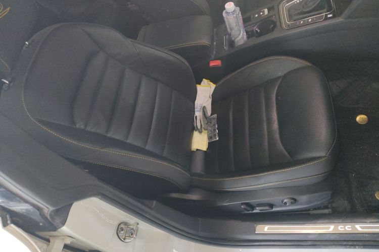 一汽-大众CC 2021款 380TSI 夺目版局部细节41