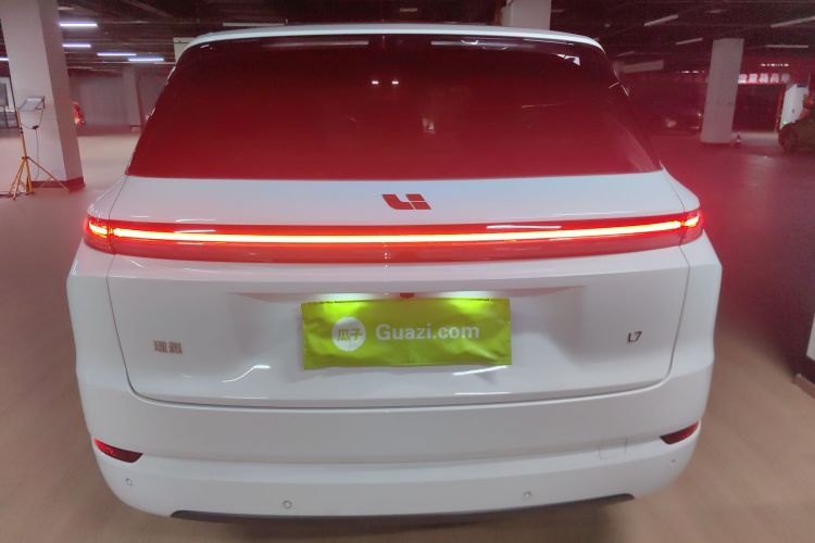 理想汽车 理想L7 2024款 Ultra车身外观6