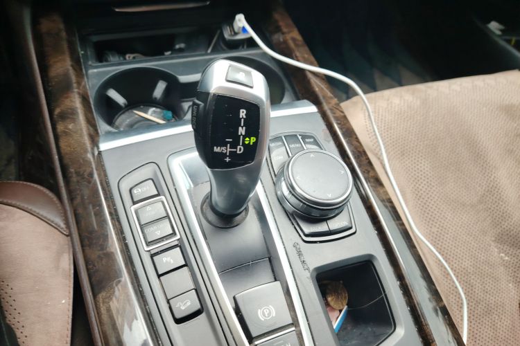 宝马X5(进口) 2018款 xDrive28i中控内饰18