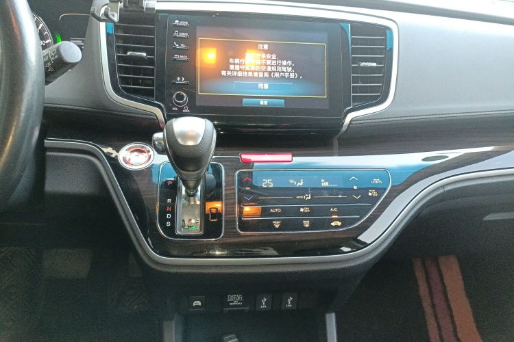 本田 奥德赛 2021款 2.0L 锐·畅享版中控内饰16