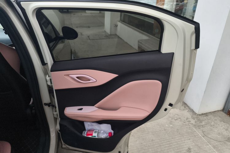 比亚迪 海鸥 2024款 荣耀版 305km 活力版中控内饰7006