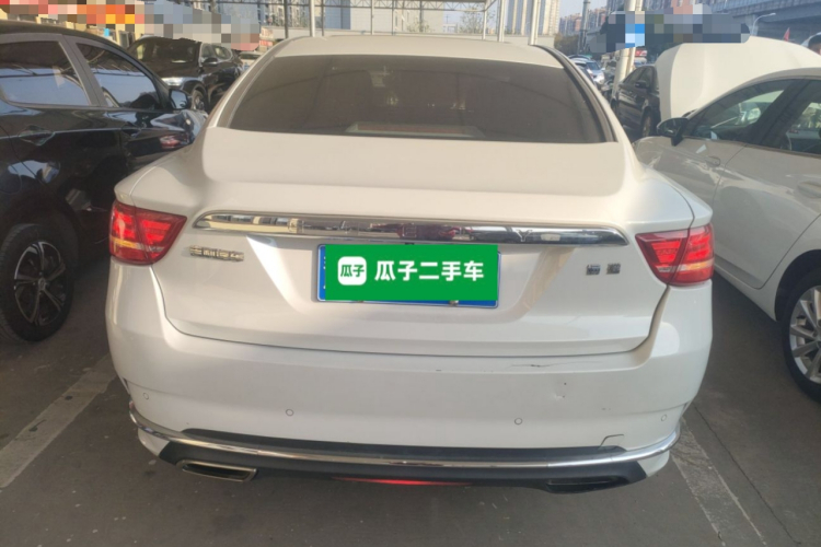 吉利汽车 博瑞 2017款 1.8T 尊贵型车身外观6