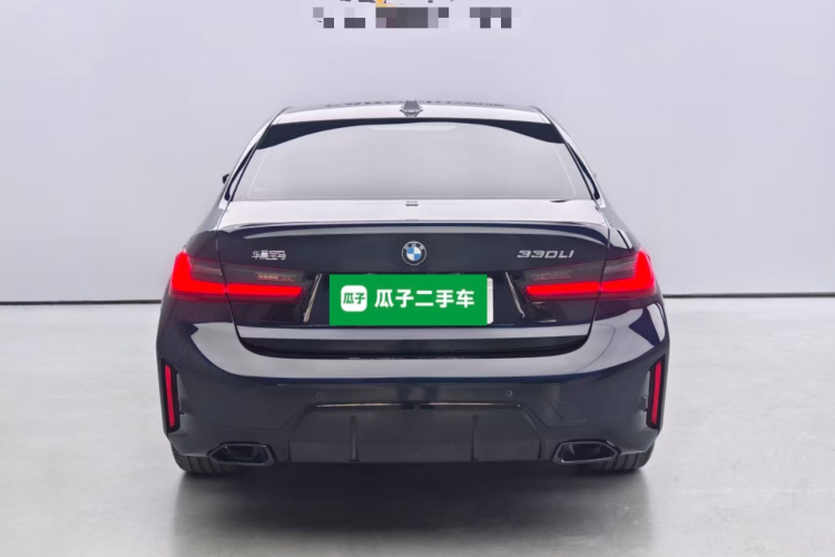 宝马3系 2025款 330Li M运动曜夜套装车身外观6