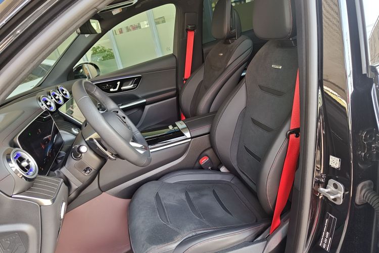 奔驰GLC AMG 2024款 AMG GLC 43 4MATIC中控内饰19