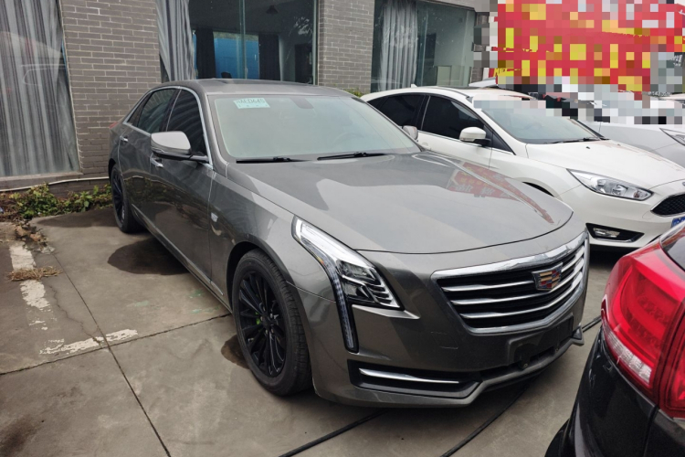 凯迪拉克CT6 2016款 28T 时尚型车身外观3