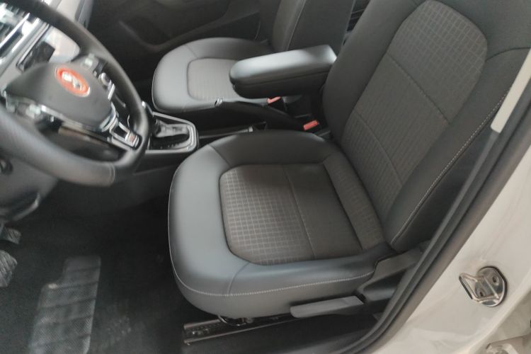 大众 桑塔纳 2016款 1.6L 自动舒适版中控内饰19