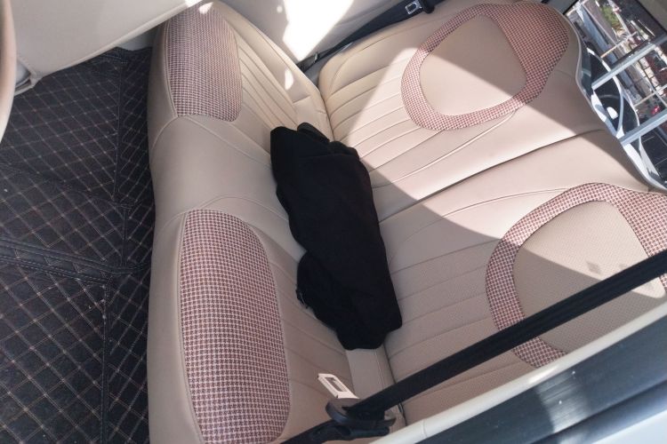 五菱汽车 宏光MINIEV 2024款 第三代 215km 青春版中控内饰21