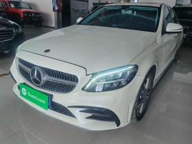 奔驰C级 2019款 C 180 L 时尚型运动版