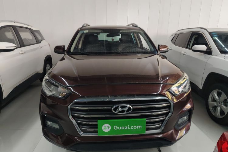 北京现代ix35 2018款 2.0L 自动两驱智勇·畅享版车身外观2