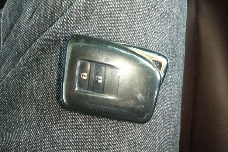 雷克萨斯RX 2020款 改款 300 两驱精英版中控内饰11