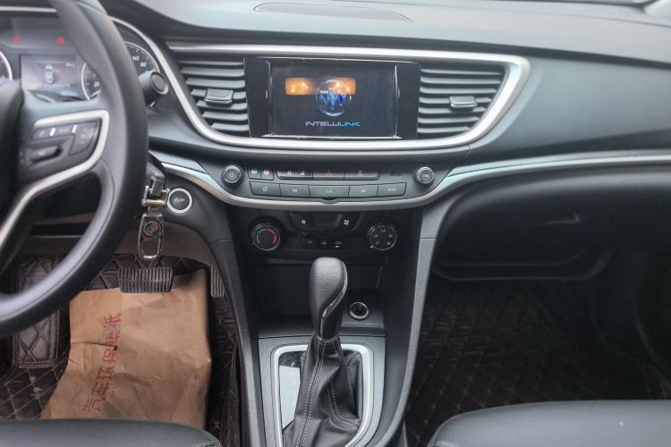 别克 英朗 2021款 改款 典范 1.5L 自动精英型中控内饰16