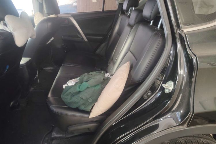 丰田 RAV4荣放 2015款 2.0L CVT两驱风尚版中控内饰21