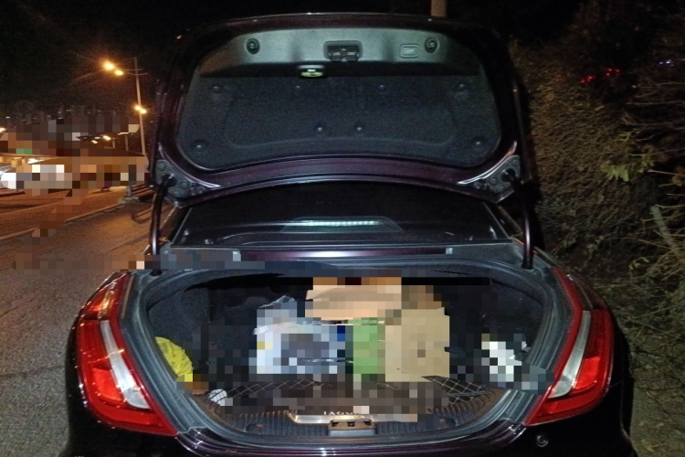 捷豹XJ 2016款 XJL 2.0T 两驱典雅商务版中控内饰23