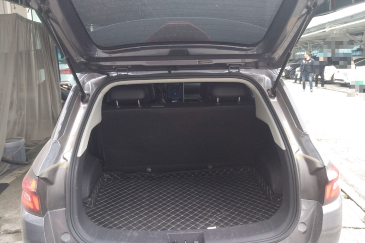 哪吒汽车 哪吒AYA 2023款 318 Lite局部细节23