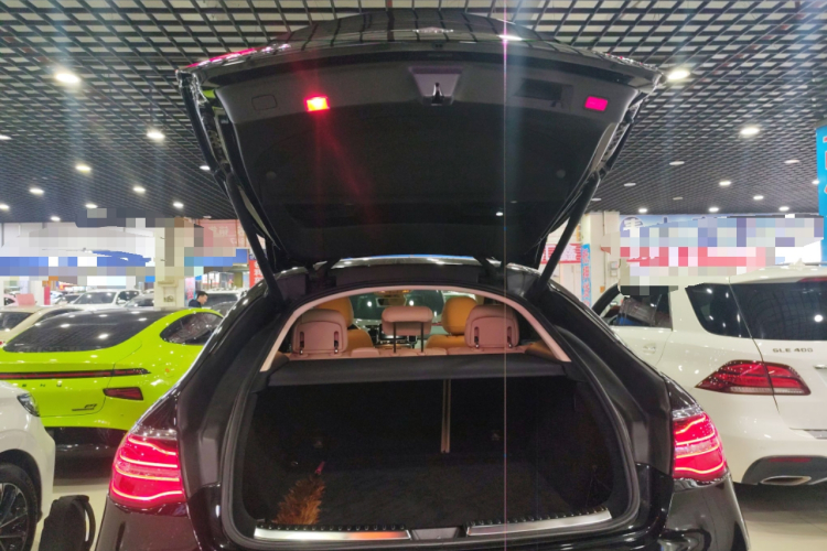 奔驰GLE轿跑 2015款 GLE 400 4MATIC 轿跑SUV局部细节23