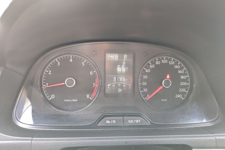 大众 朗逸 2017款 1.6L 自动舒适版中控内饰14