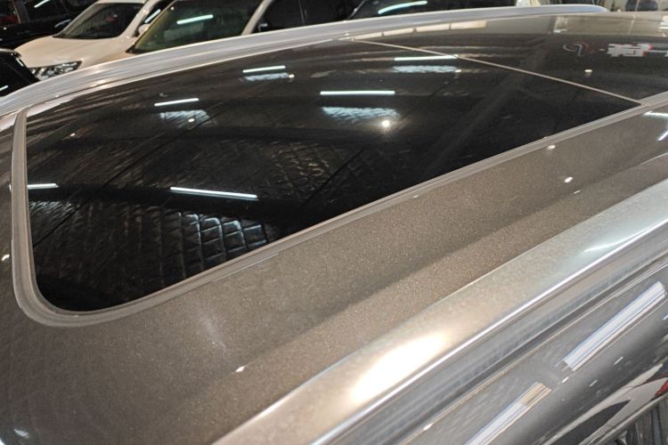 理想汽车 理想ONE 2020款 增程6座版局部细节57