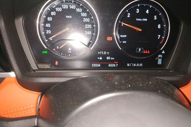 宝马X2 2021款 sDrive25i M运动套装中控内饰15