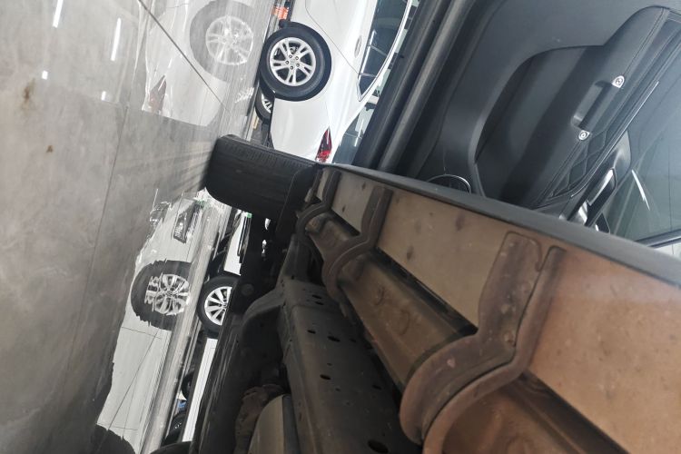 坦克300 2021款 越野版 2.0T 征服者局部细节9002