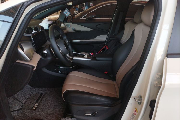 比亚迪 海豚 2025款 智驾版 420km 自由版局部细节19