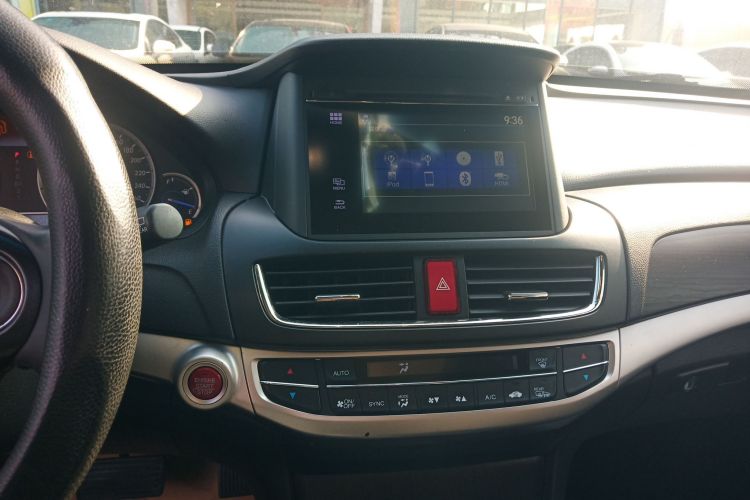 本田 歌诗图 2016款 2.4L 豪华版中控内饰16