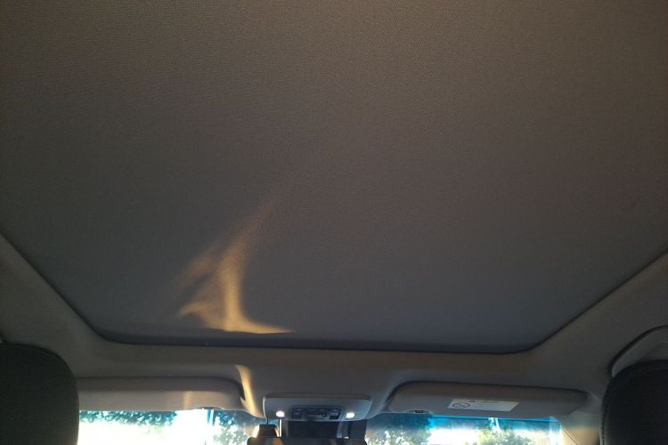 丰田 凯美瑞 2023款 2.5G 豪华版中控内饰22