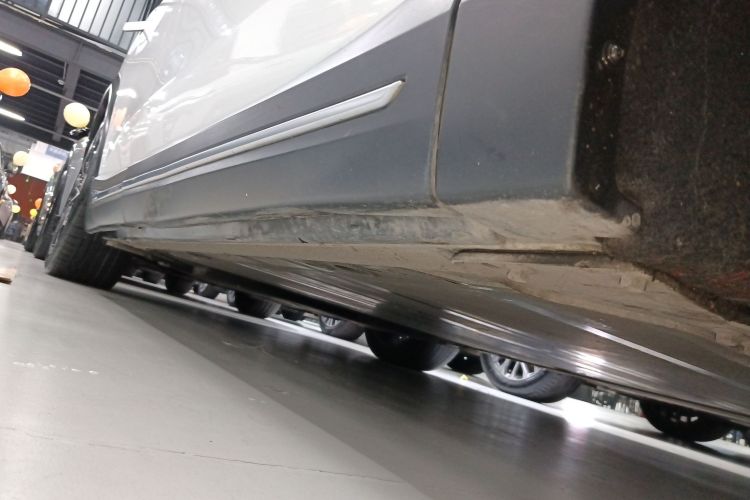 蔚来ES8 2018款 355KM 基准版 七座版局部细节9001