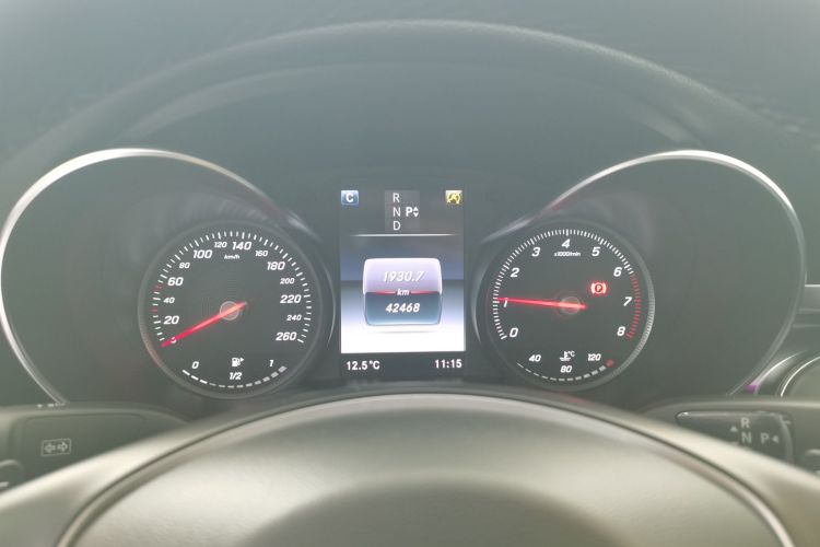 奔驰C级 2018款 C 200 L 运动版中控内饰14