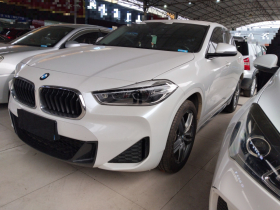 宝马X2 2021款 改款 sDrive25i M运动套装