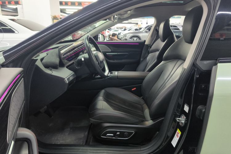 小鹏P7 2022款 625E中控内饰19