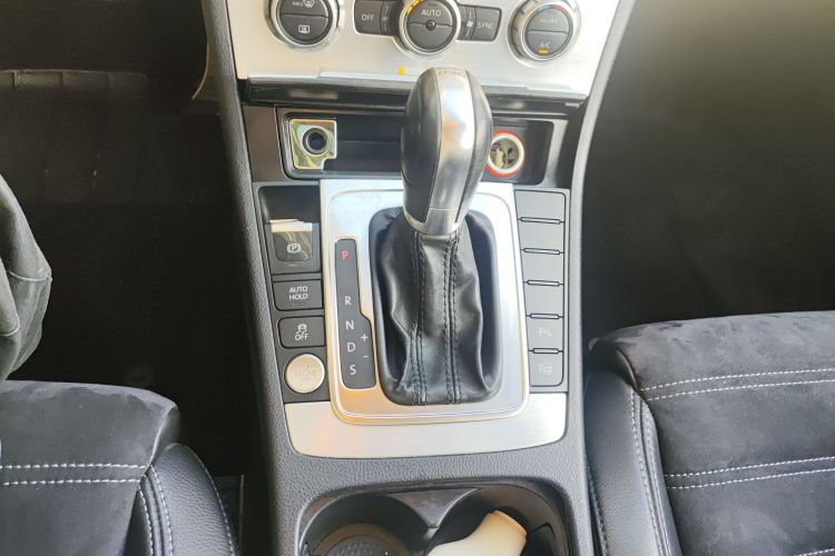 一汽-大众CC 2016款 2.0TSI 豪华型局部细节18