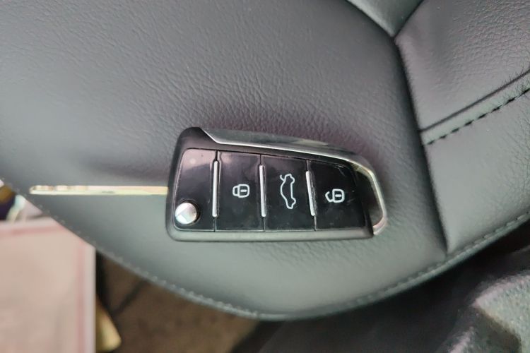 江汽集团 瑞风S3 2016款 1.5L CVT豪华型中控内饰11