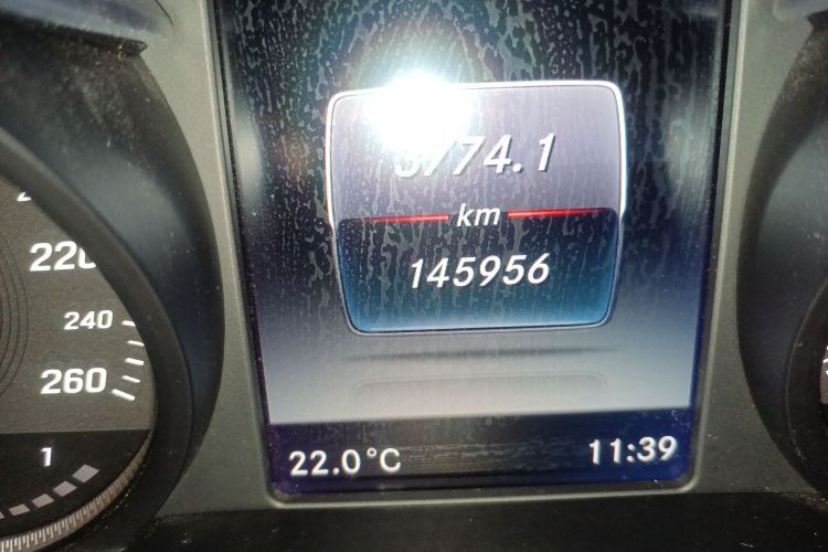 奔驰C级 2017款 C 200 L 运动版局部细节14