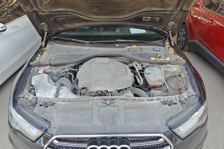 奥迪A6L 2018款 30周年年型 TFSI 进取型机舱底盘24