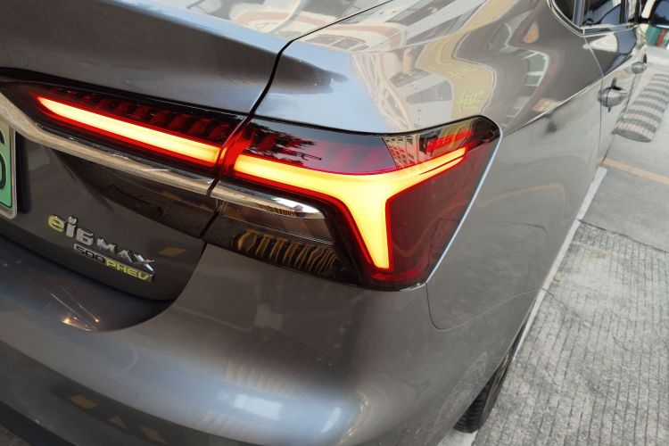 荣威i6 MAX新能源 2020款 1.5T PHEV爽酷版车身外观6006