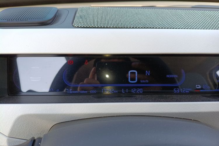 吉利银河 2023款 熊猫mini 200km 耐力熊中控内饰14