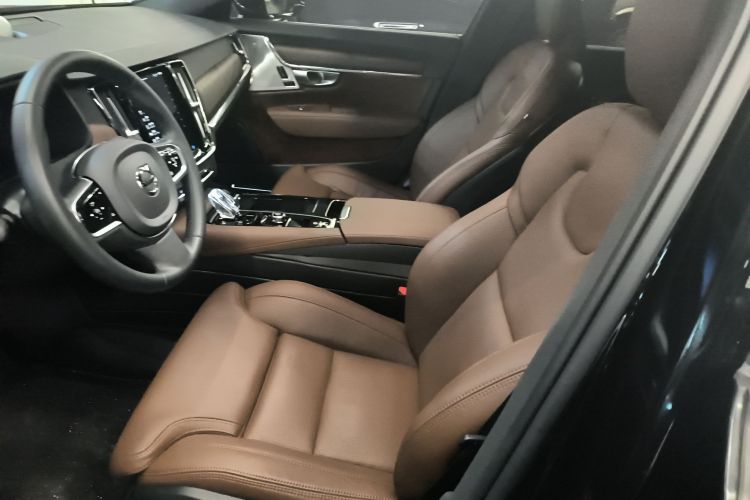 沃尔沃S90新能源 2024款 插电式混动 四驱长续航智雅豪华版局部细节19