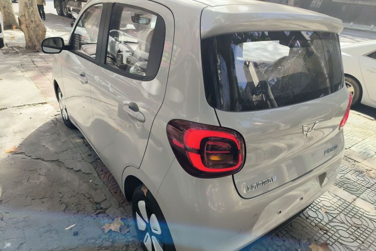 五菱汽车 宏光MINIEV 2025款 四门版 进阶款车身外观4