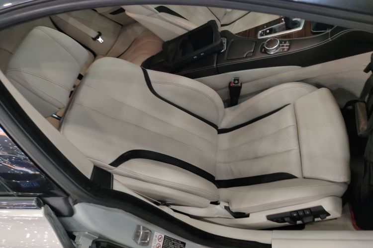 宝马6系 2016款 640i Gran Coupe局部细节41