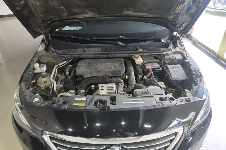 标致408 2015款 1.2T 自动豪华版局部细节24