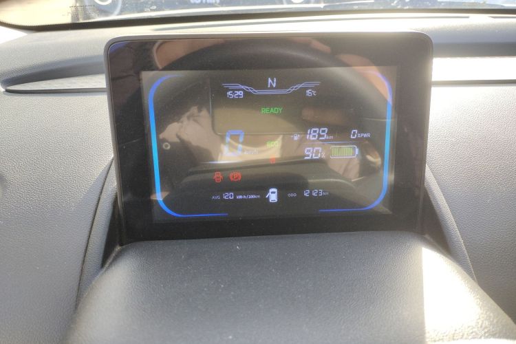 长安启源 长安Lumin 2022款 210km 香甜款中控内饰14