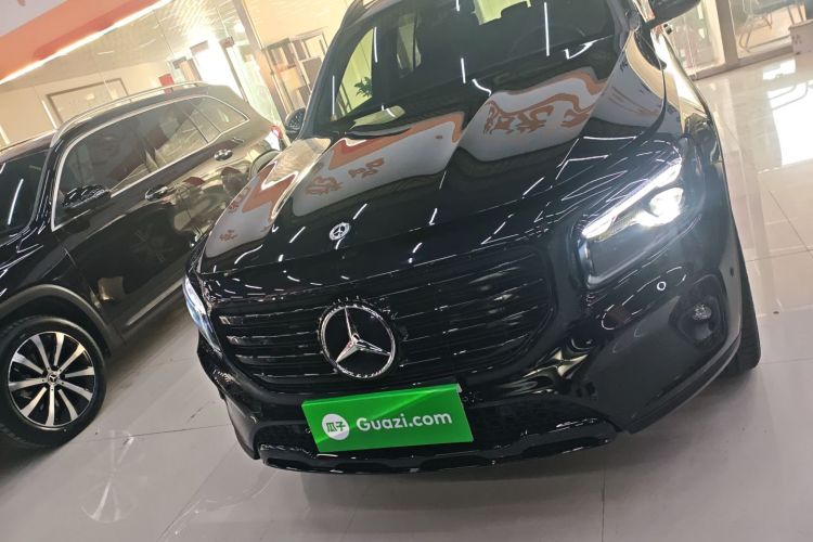 奔驰GLB 2024款 GLB 220 4MATIC车身外观6001