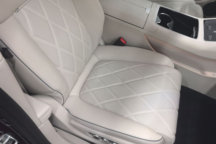 鸿蒙智行 享界S9 2025款 增程 Ultra局部细节41