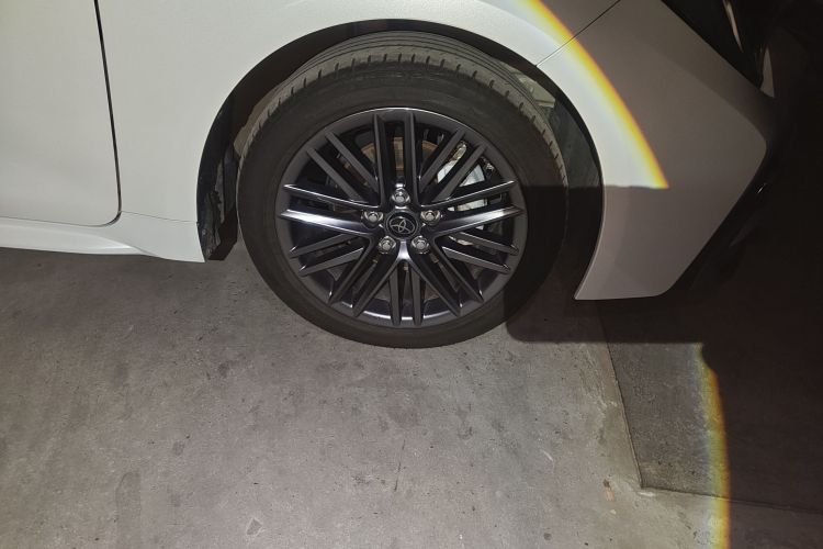 丰田 凌尚 2023款 2.0L 豪华版车身外观10