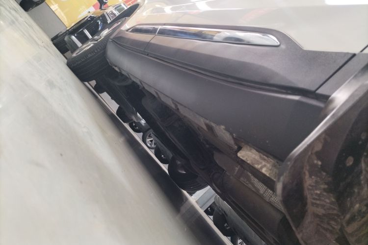 吉利汽车 豪越 2020款 1.8TD DCT旗舰型 5座局部细节9001