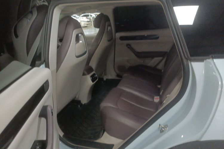 零跑汽车 零跑C11 2023款 增程 300舒享版中控内饰7004